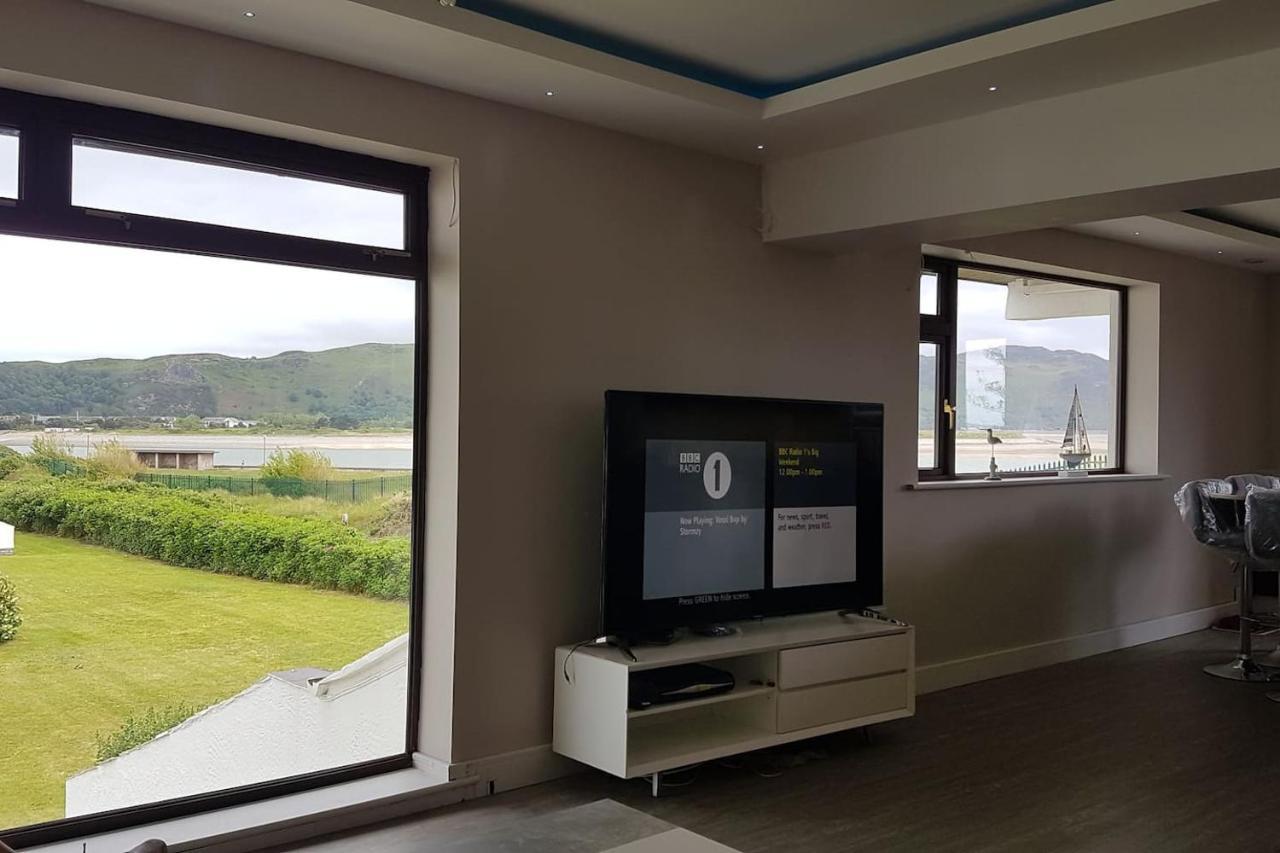 3 Bedroom Deganwy Sea View Beach House Ll31 Buitenkant foto