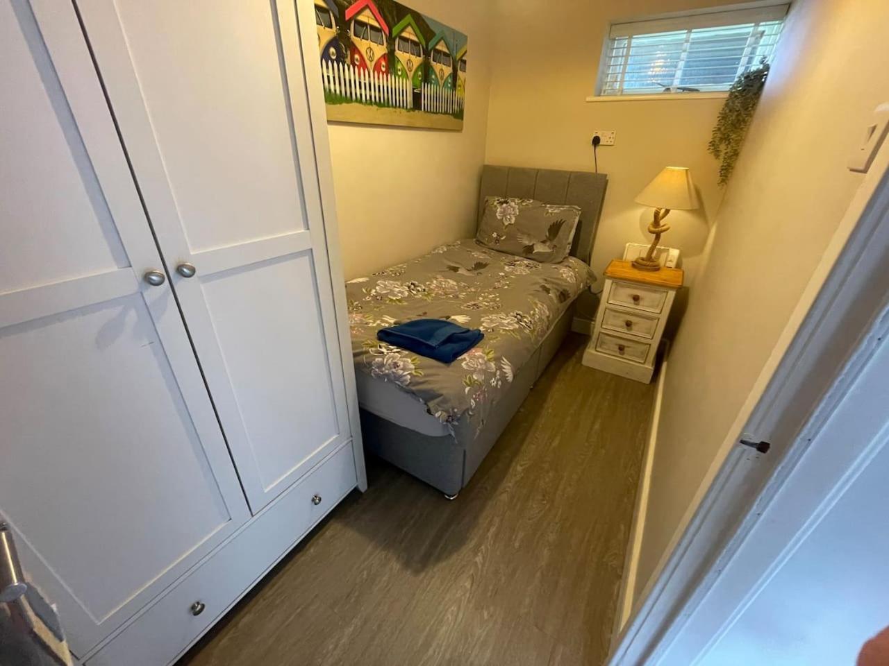 3 Bedroom Deganwy Sea View Beach House Ll31 Buitenkant foto