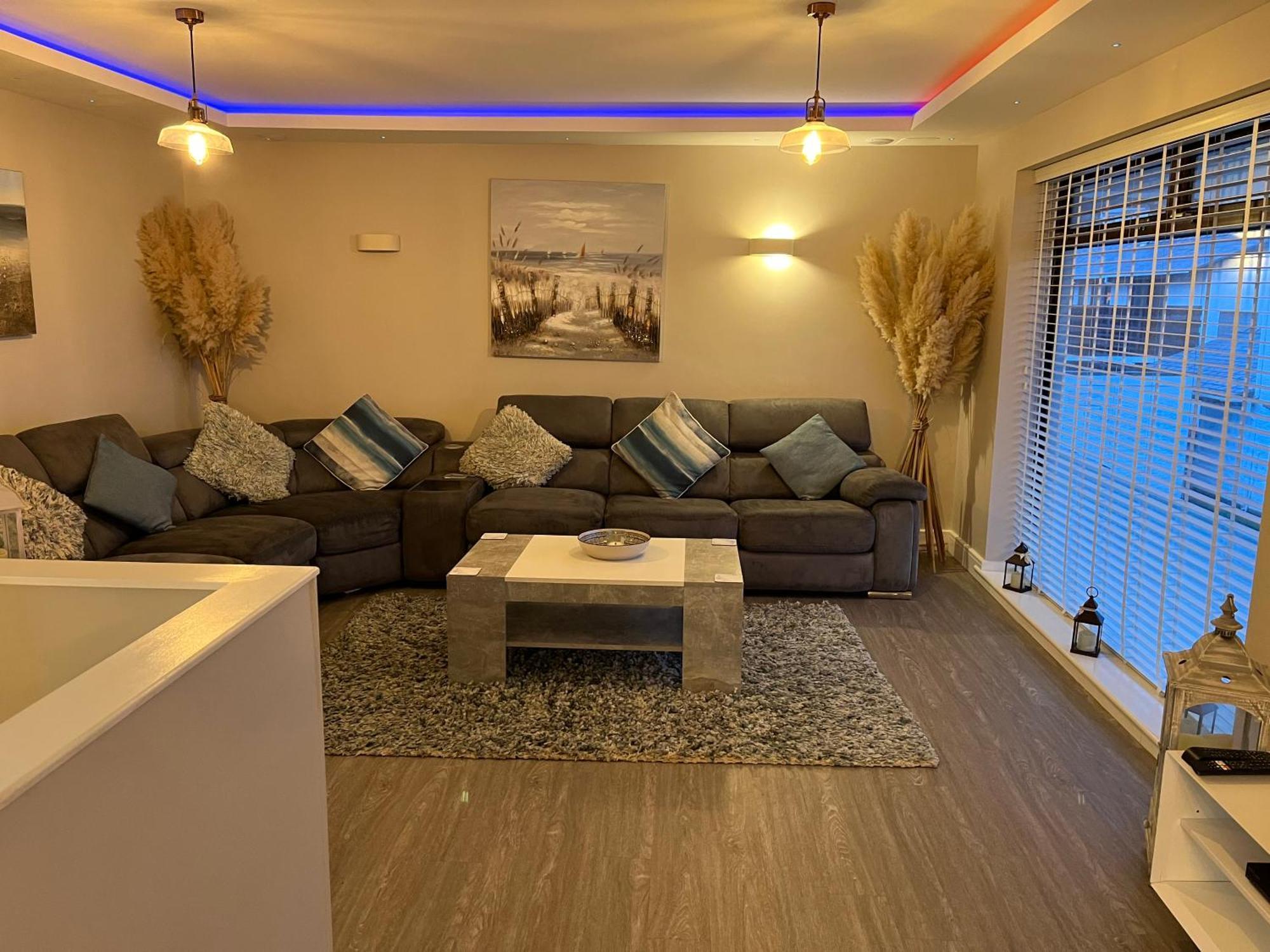 3 Bedroom Deganwy Sea View Beach House Ll31 Buitenkant foto