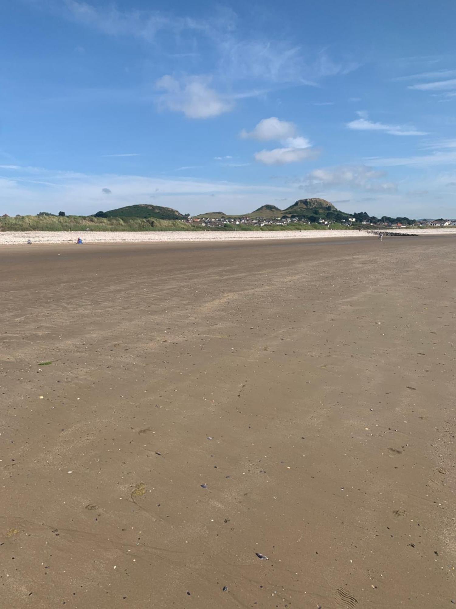 3 Bedroom Deganwy Sea View Beach House Ll31 Buitenkant foto